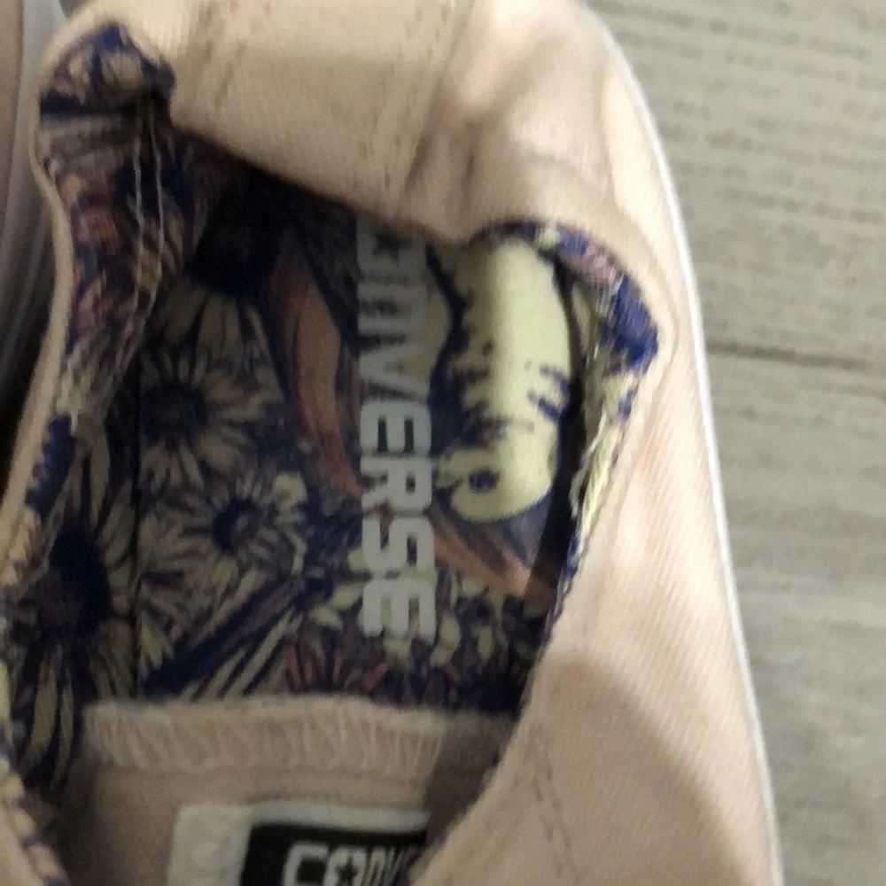 Converse All Star Light Pink Low Top Size 5 - Picture 3 of 6